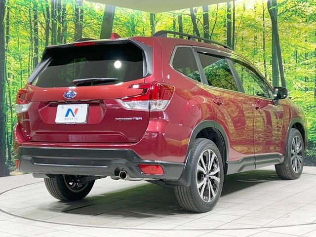 SUBARU FORESTER 2018