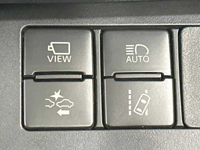 TOYOTA SIENTA HYBRID 2018