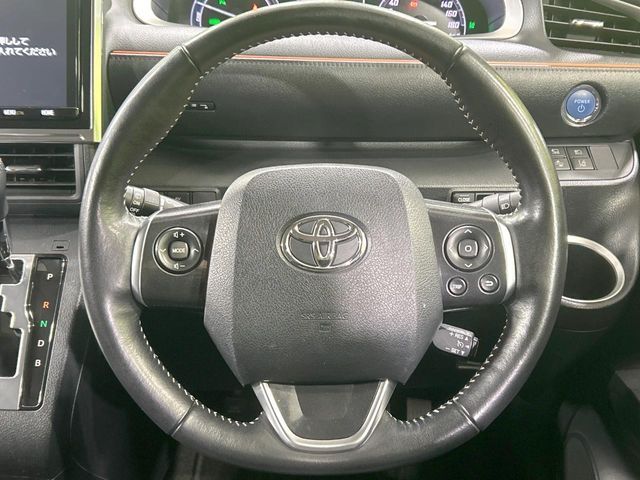 TOYOTA SIENTA HYBRID 2018