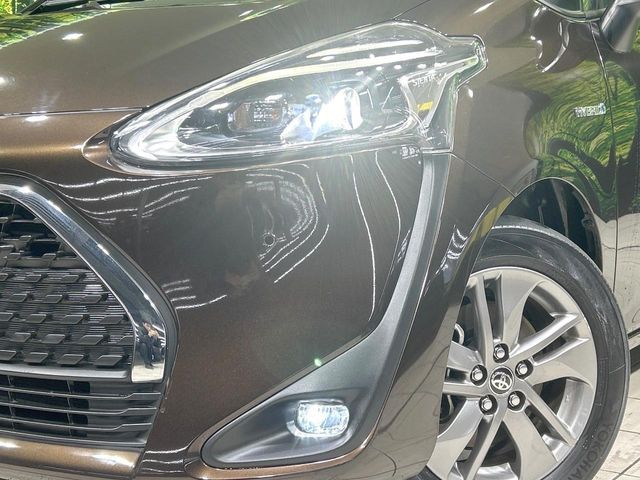 TOYOTA SIENTA HYBRID 2018