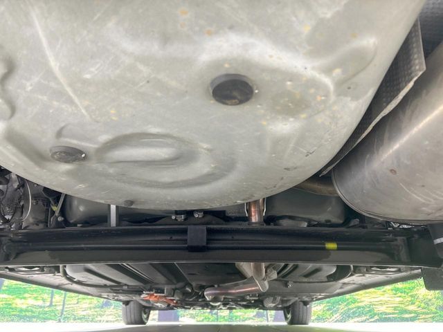 TOYOTA SIENTA HYBRID 2018