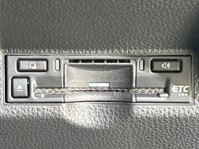 TOYOTA YARIS CROSS 2025