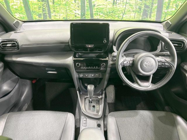 TOYOTA YARIS CROSS 2025