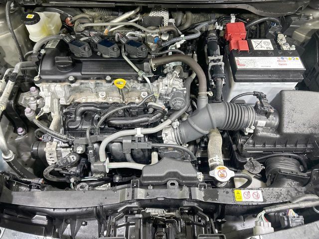 TOYOTA YARIS CROSS 2025