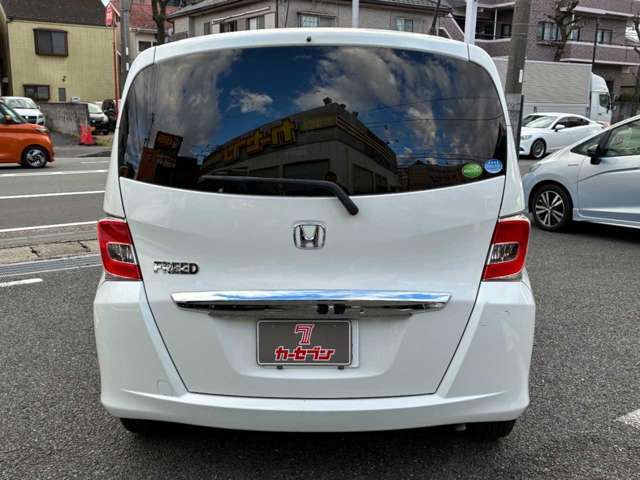 HONDA FREED 2014