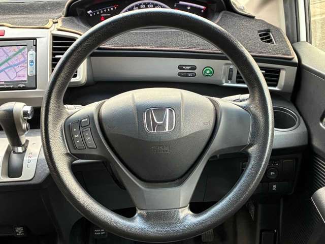 HONDA FREED 2014