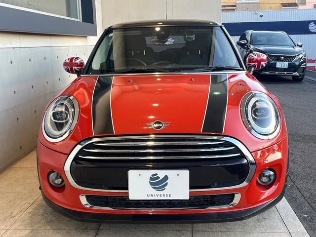 BMW MINI COOPER D 2020