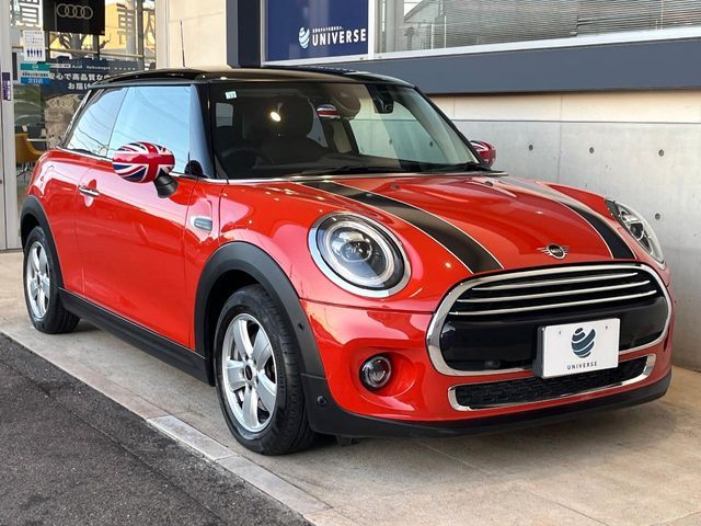 BMW MINI COOPER D 2020