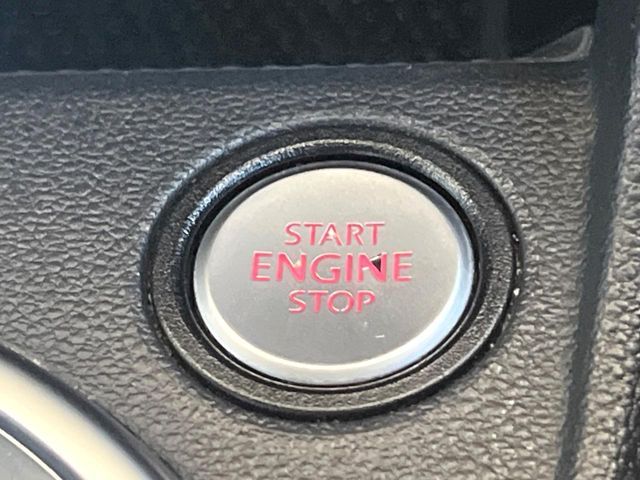 VOLKSWAGEN VOLKSWAGEN The BEETLE 2014