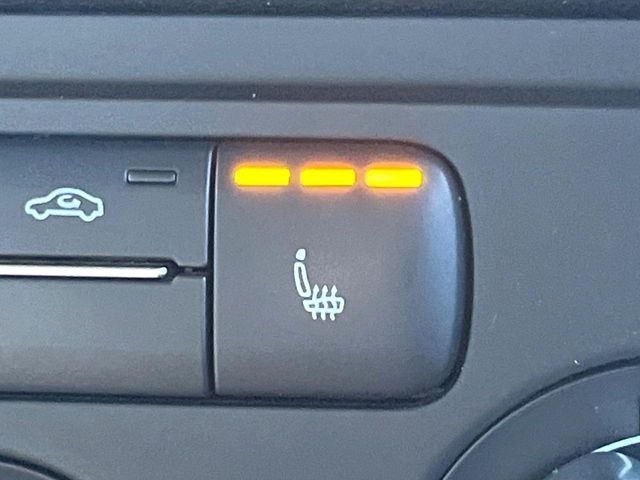 VOLKSWAGEN VOLKSWAGEN The BEETLE 2014