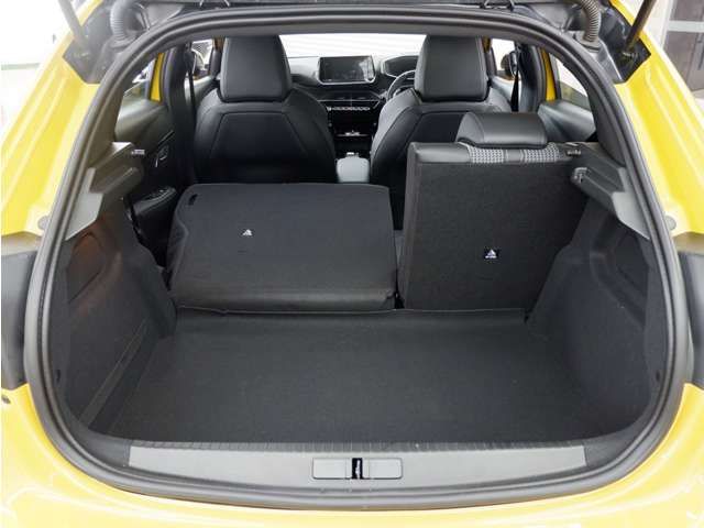 PEUGEOT PEUGEOT 208 2021