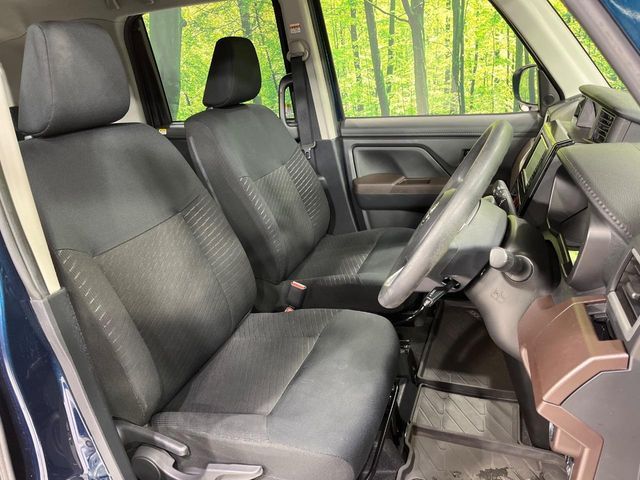 TOYOTA ROOMY 4WD 2017