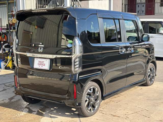 HONDA N BOX CUSTOM 2018