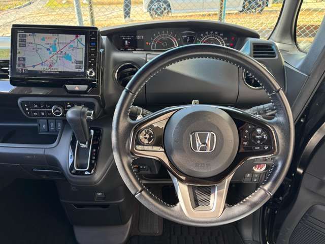 HONDA N BOX CUSTOM 2018