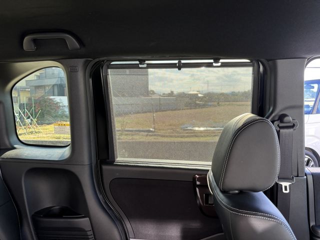 HONDA N BOX CUSTOM 2018