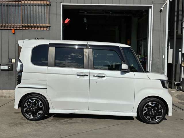 HONDA N BOX CUSTOM 2018