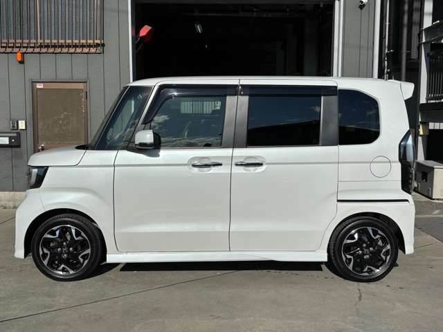 HONDA N BOX CUSTOM 2018