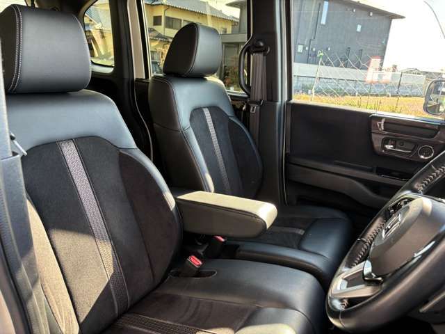 HONDA N BOX CUSTOM 2018