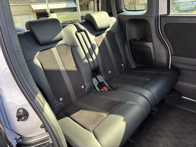 HONDA N BOX CUSTOM 2018