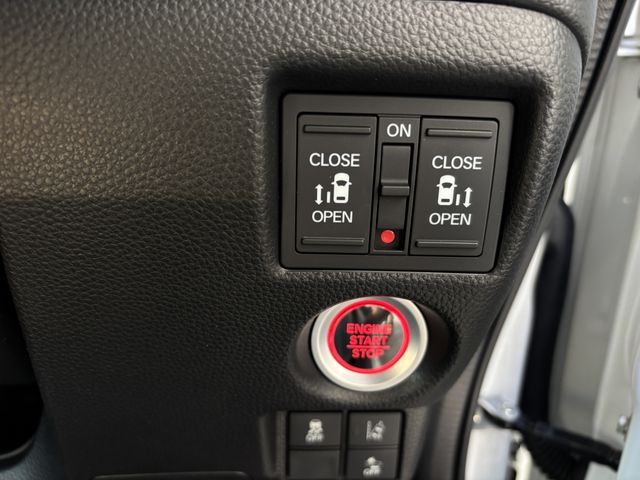 HONDA N BOX CUSTOM 2018