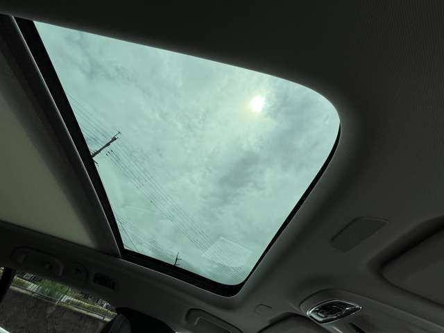 VOLVO VOLVO V60 2022