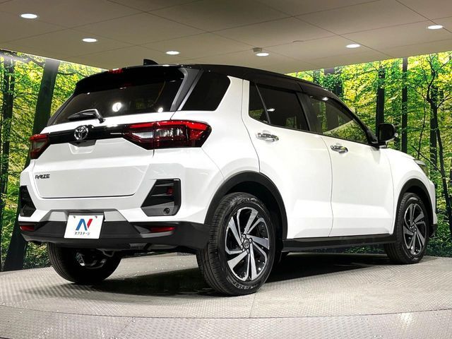 TOYOTA RAIZE 2024