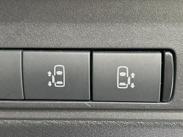 NISSAN SERENA  WG 2025