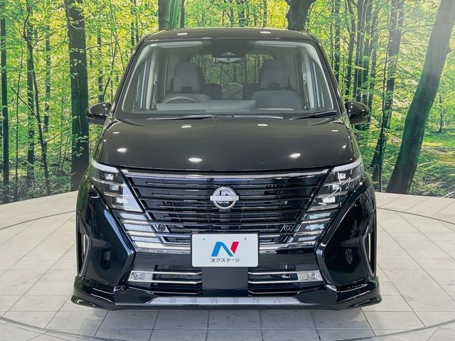 NISSAN SERENA  WG 2025