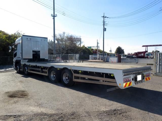 MITSUBISHI FUSOU SUPER GREAT 2018