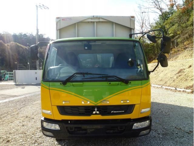 MITSUBISHI FUSOU FIGHTER 2015