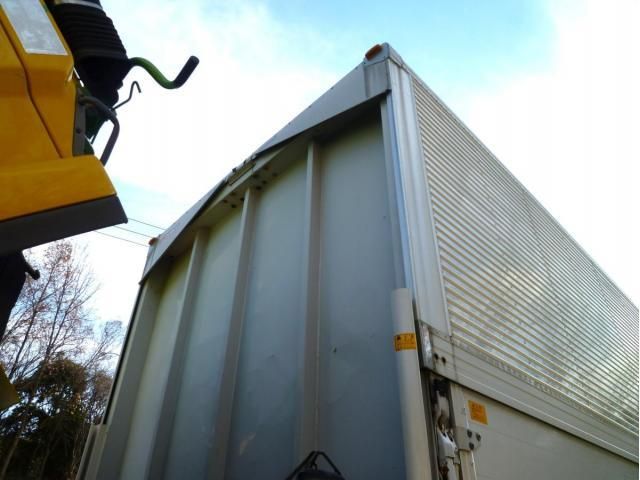 MITSUBISHI FUSOU FIGHTER 2015