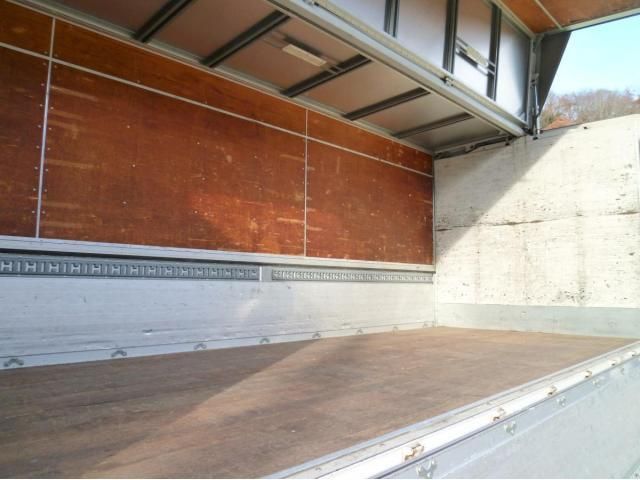 MITSUBISHI FUSOU FIGHTER 2015