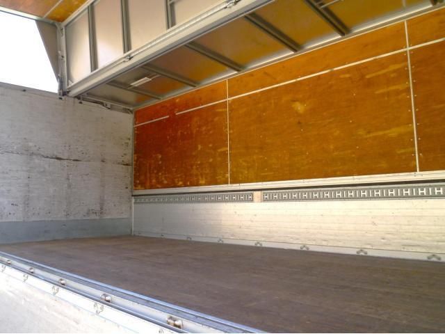 MITSUBISHI FUSOU FIGHTER 2015