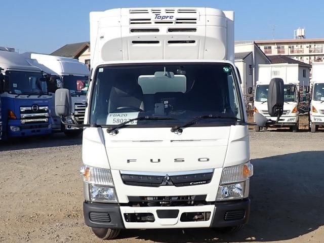 MITSUBISHI CANTER 2020