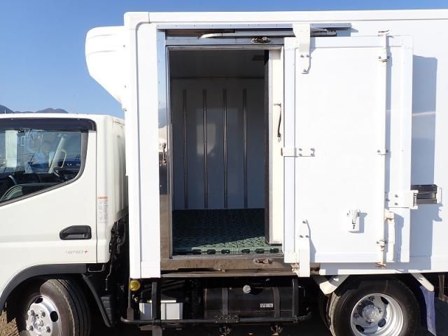 MITSUBISHI CANTER 2020