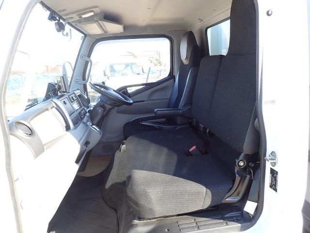 MITSUBISHI CANTER 2020