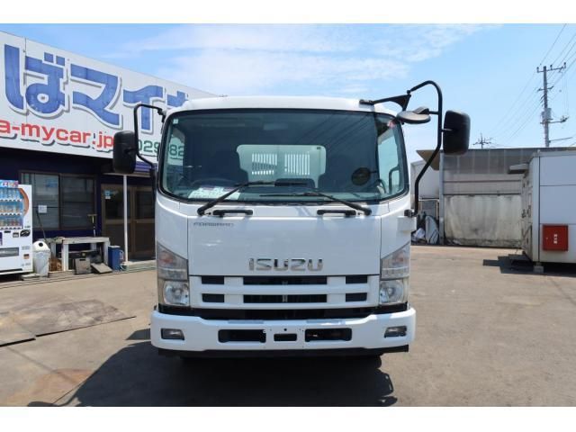 ISUZU FORWARD 2014