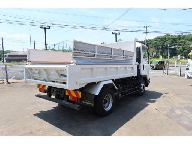 ISUZU FORWARD 2014