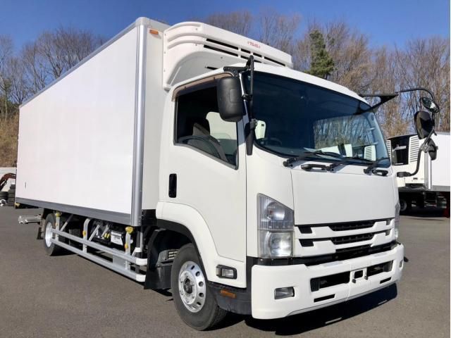 ISUZU FORWARD 2015