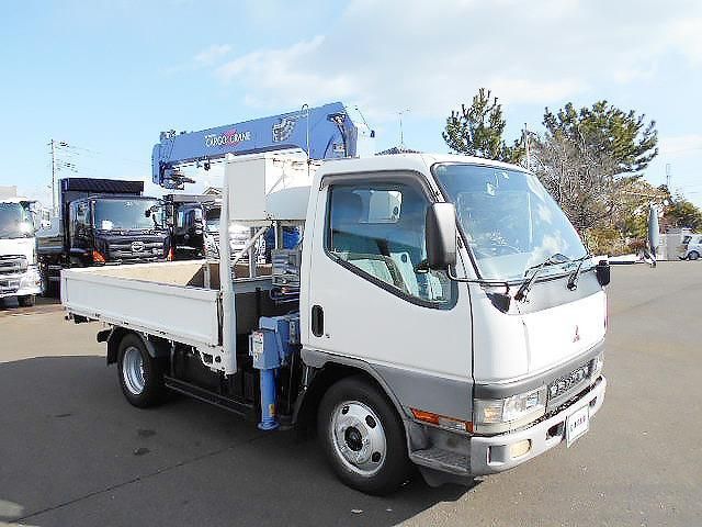 MITSUBISHI CANTER 2001