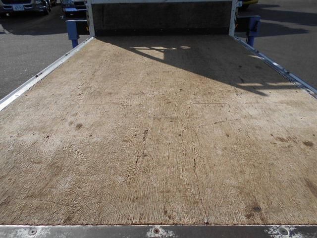 MITSUBISHI CANTER 2001