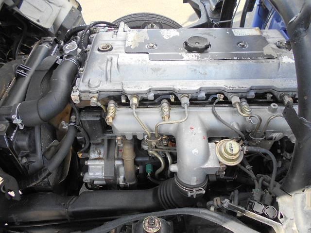 MITSUBISHI CANTER 2001