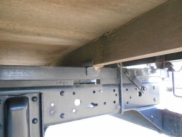 MITSUBISHI CANTER 2001