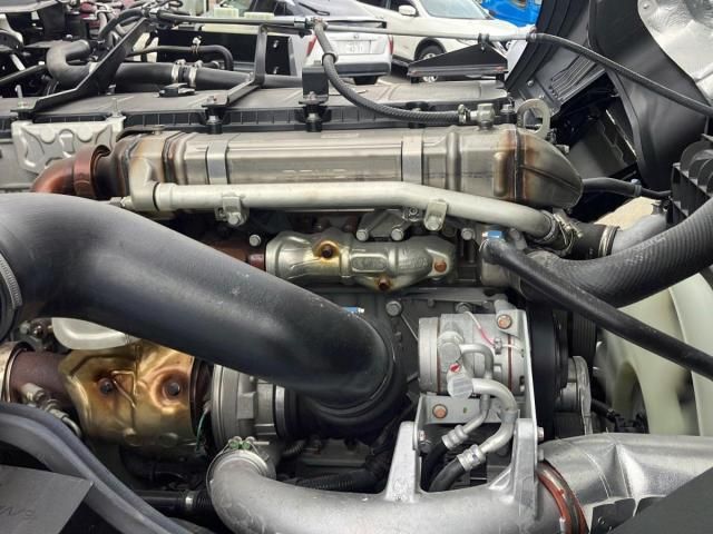 MITSUBISHI FUSOU SUPER GREAT 2025