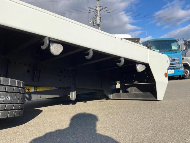 MITSUBISHI FUSOU SUPER GREAT 2025