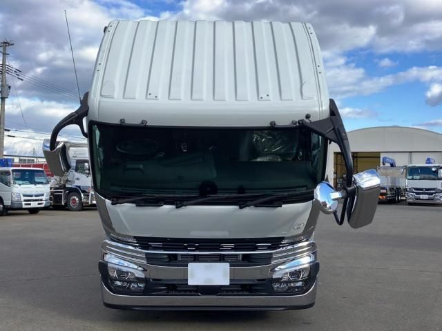 MITSUBISHI FUSOU SUPER GREAT 2025