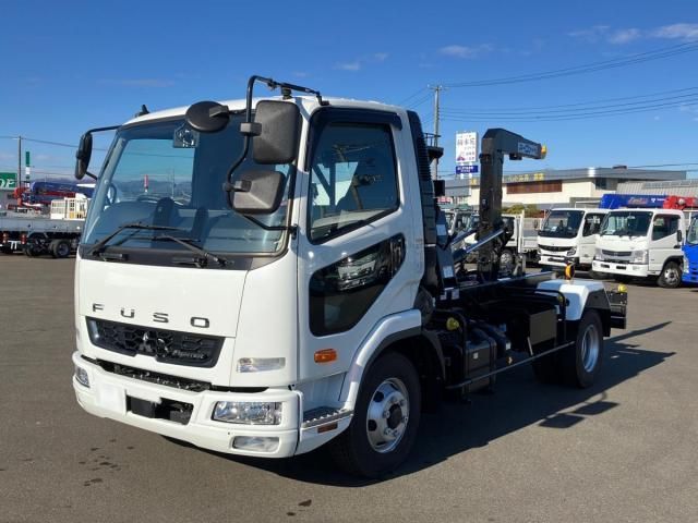 MITSUBISHI FUSOU FIGHTER 2024