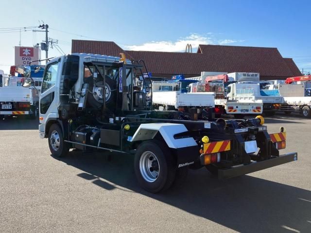 MITSUBISHI FUSOU FIGHTER 2024