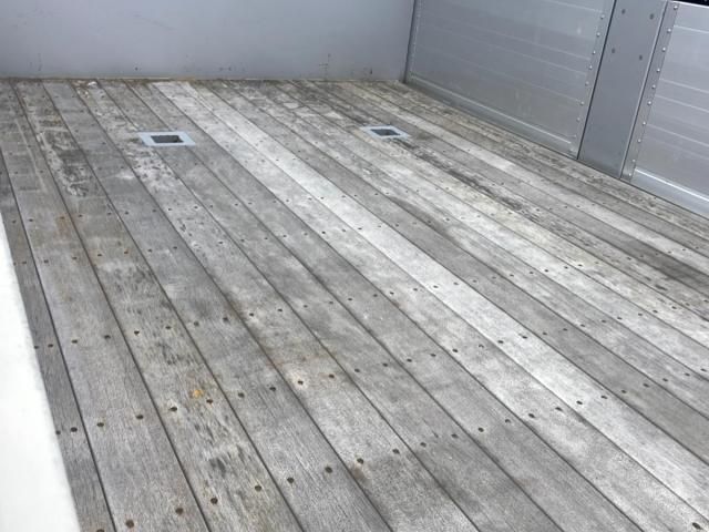 MITSUBISHI FUSOU SUPER GREAT 2023