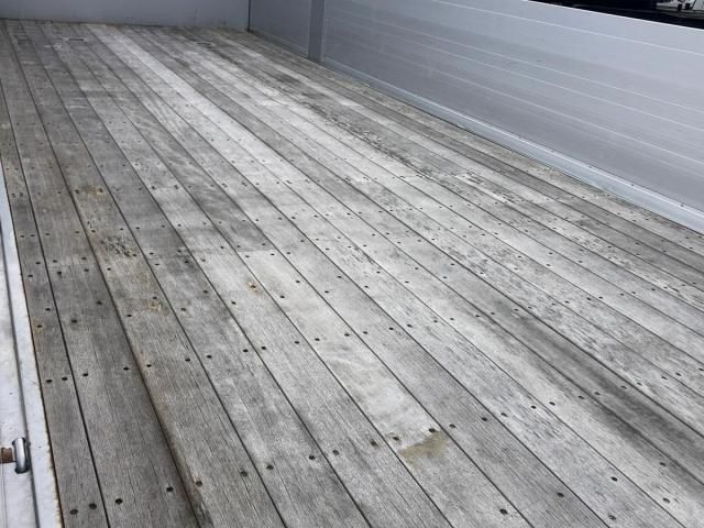 MITSUBISHI FUSOU SUPER GREAT 2023